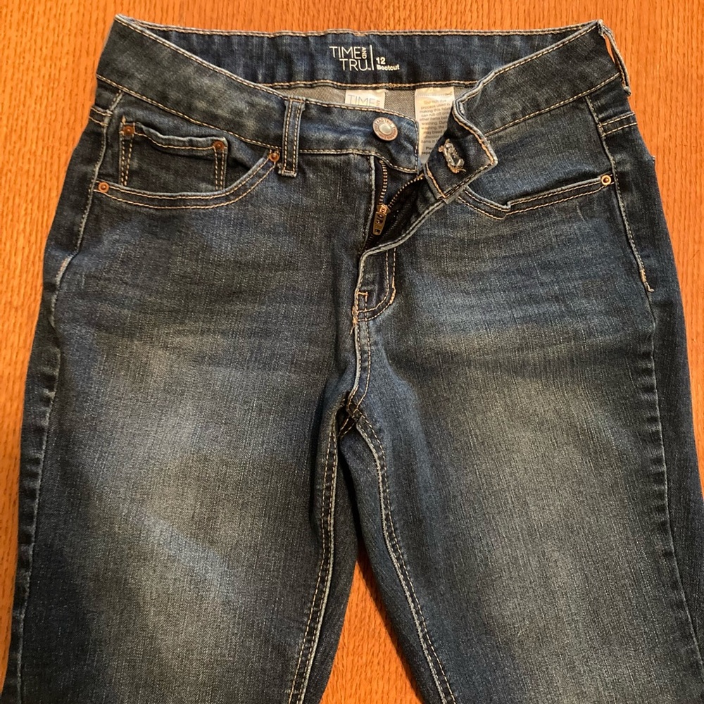 TIME AND TRU Jeans